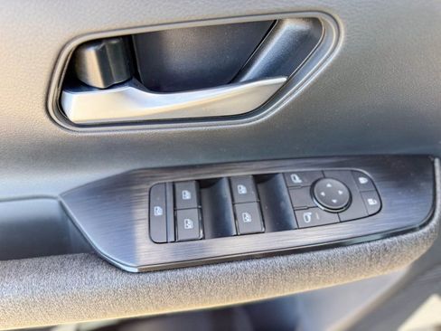 New 2026 Nissan Kicks SV FWD image 19