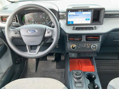 Used 2022 Ford Maverick XLT image 13