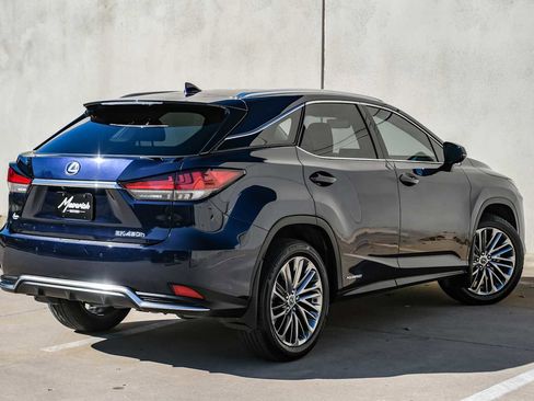 Used 2022 Lexus RX 450h AWD w/ Luxury Package image 9
