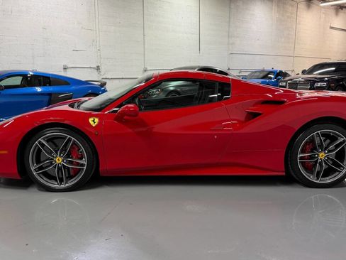 Used 2019 Ferrari 488 Spider RWD image 34