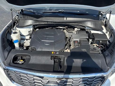 Used 2019 Kia Sorento EX AWD/4WD image 12