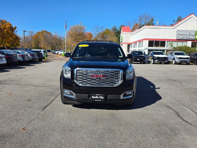 Used 2020 GMC Yukon Denali w/ Open Road Package AWD/4WD image 3