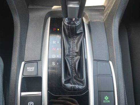 Used 2021 Honda Civic Sport image 28