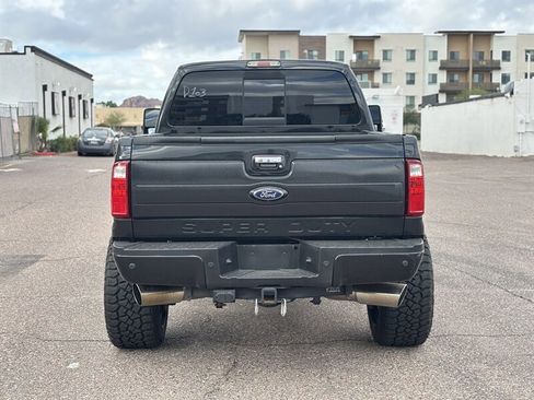 Used 2015 Ford F250 Platinum w/ FX4 Off-Road Package image 4