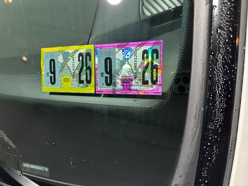 Used 2025 Mercedes-Benz GLE 53 AMG 4MATIC image 45