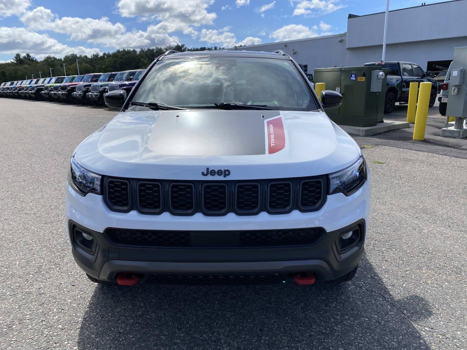 Certified 2026 Jeep Compass Trailhawk AWD/4WD image 11