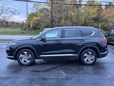 Certified 2023 Hyundai Santa Fe SEL w/ Premium Package image 7