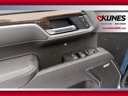 New 2026 GMC Sierra 1500 Elevation w/ Elevation Premium Package image 6