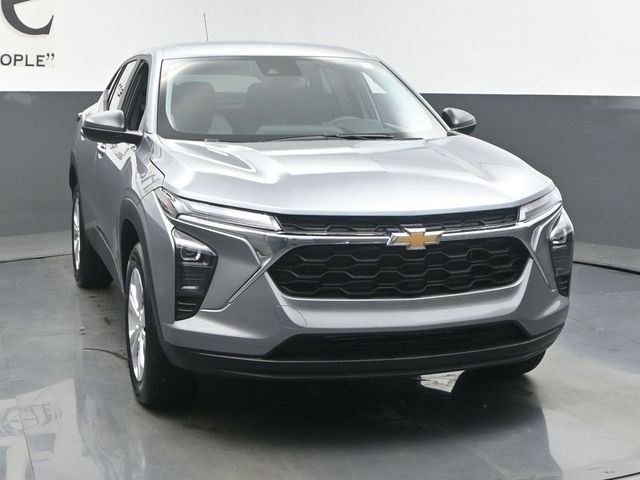 New 2026 Chevrolet Trax LS FWD image 29