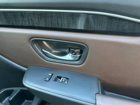 Certified 2024 Honda Pilot Elite image 21