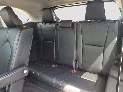 Used 2023 Toyota Highlander Limited AWD/4WD image 19