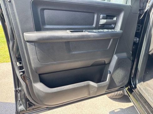 Used 2024 RAM 3500 Tradesman w/ Chrome Appearance Group image 14