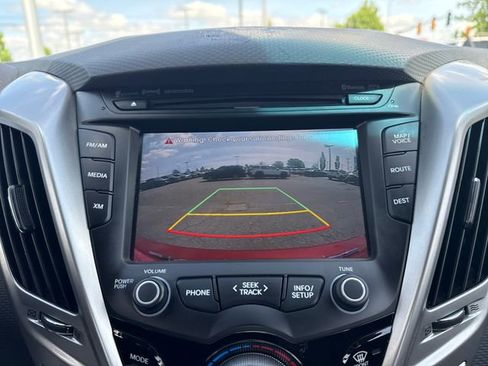 Used 2015 Hyundai Veloster w/ Option Group 03 FWD image 24