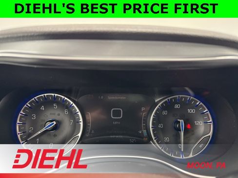 New 2026 Chrysler Pacifica Limited image 34