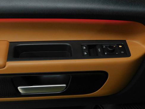 Used 2025 Volkswagen ID. Buzz 1st Edition image 29