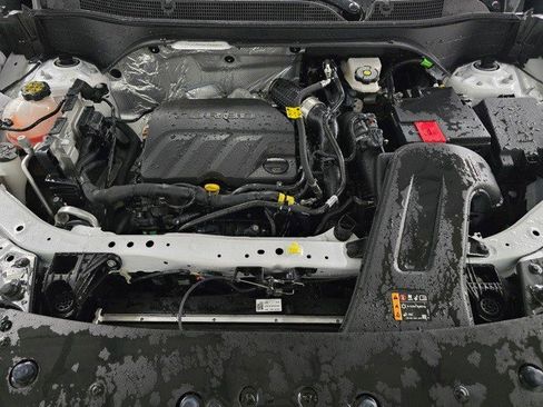 Certified 2025 Chevrolet Trax LS w/ LS Convenience Package image 21