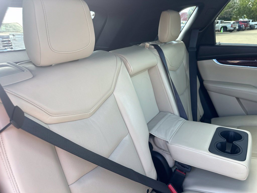 Used 2017 Cadillac XT5 Premium Luxury AWD/4WD image 27