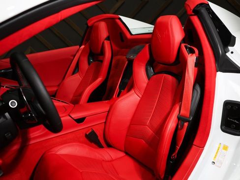 Used 2024 Chevrolet Corvette Stingray Premium Conv w/ Z51 Performance Package image 38