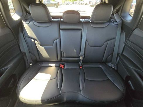 New 2026 Jeep Compass Limited w/ Sun, Sound & Navigation Group AWD/4WD image 17