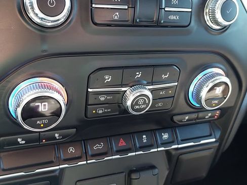 Used 2022 GMC Sierra 1500 Elevation AWD/4WD image 35