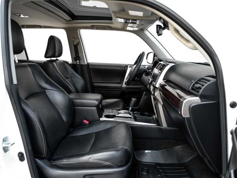 Used 2021 Toyota 4Runner Limited RWD image 34