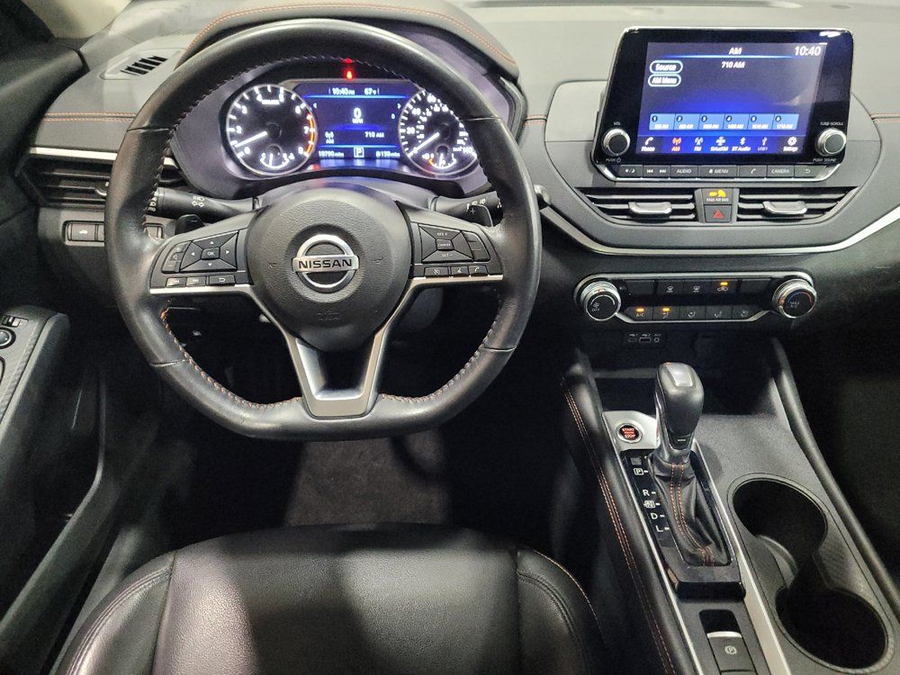 Used 2022 Nissan Altima 2.5 SR AWD/4WD image 22