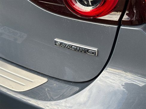 Used 2025 MAZDA MAZDA3 2.5 S Premium Package image 10