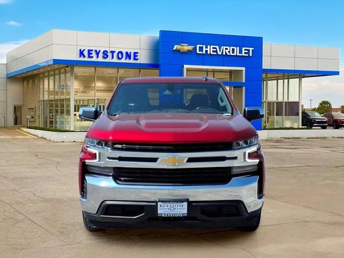 Used 2021 Chevrolet Silverado 1500 LT RWD image 2