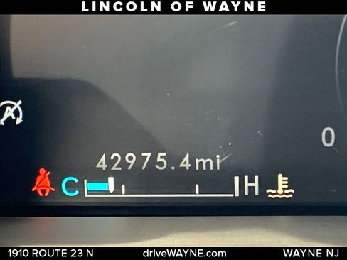 Certified 2021 Lincoln Nautilus Reserve image 17