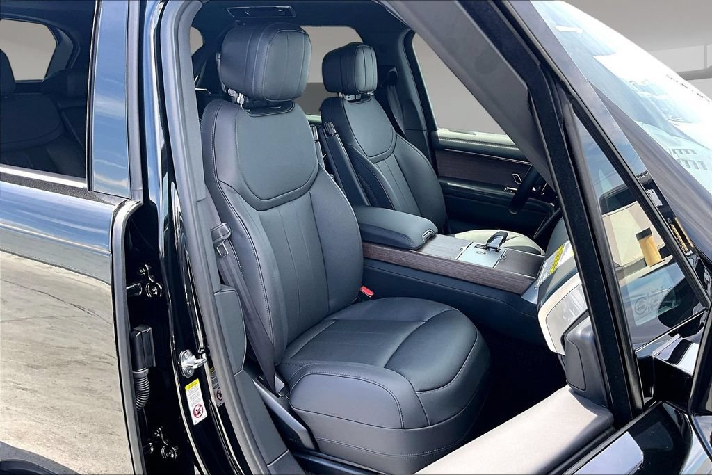 New 2026 Land Rover Range Rover SE AWD/4WD image 11