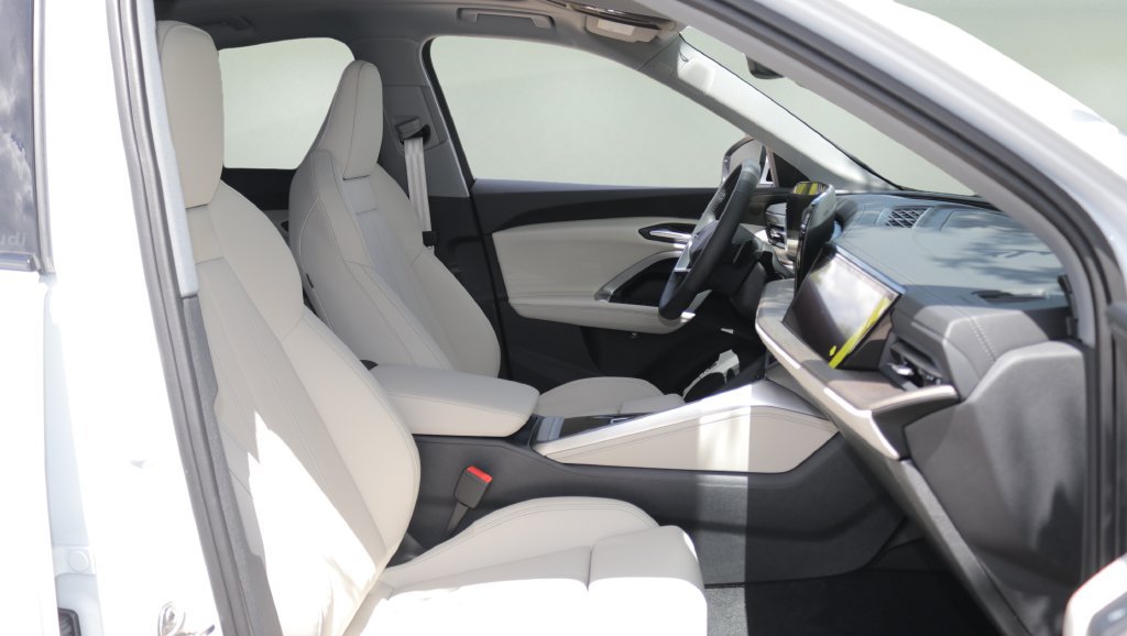 New 2026 Audi Q5 Premium Plus AWD/4WD image 17