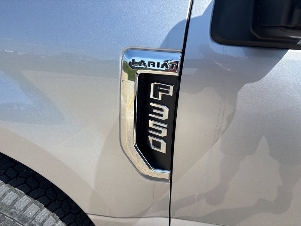 Used 2021 Ford F350 Lariat w/ Chrome Package AWD/4WD image 15