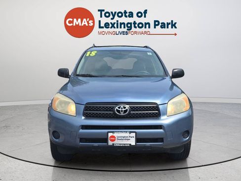 Used 2008 Toyota RAV4 4WD image 2