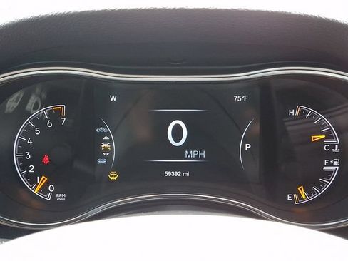 Used 2022 Jeep Grand Cherokee Laredo X AWD/4WD image 20