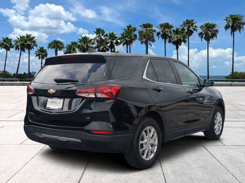 Used 2024 Chevrolet Equinox LT FWD image 4