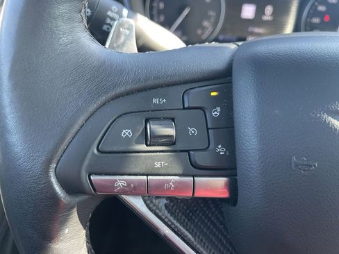 Certified 2024 Cadillac XT6 Sport w/ Technology Package image 12