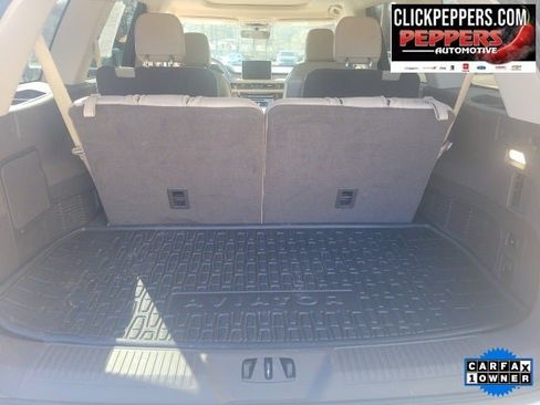 Used 2023 Lincoln Aviator AWD w/ Premium Package image 11