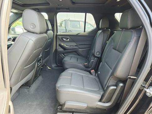 Certified 2023 Chevrolet Traverse RS AWD/4WD image 10