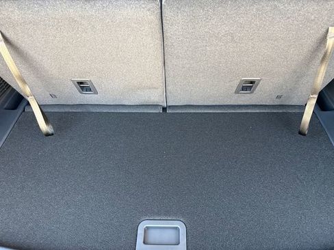 New 2026 Ford Explorer Active RWD image 11