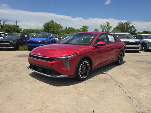 New 2026 Kia K4 EX FWD image 4