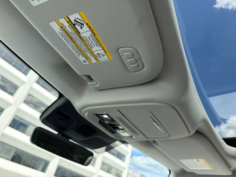 New 2026 Lincoln Navigator Reserve AWD/4WD image 35