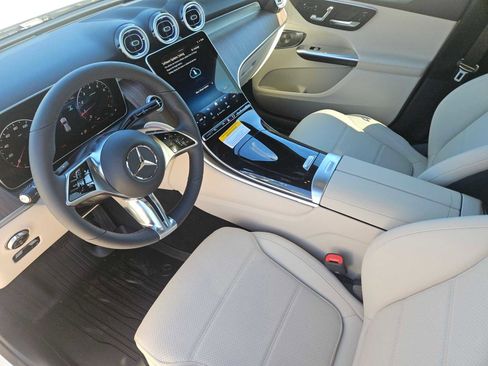 New 2026 Mercedes-Benz GLC 300 image 13