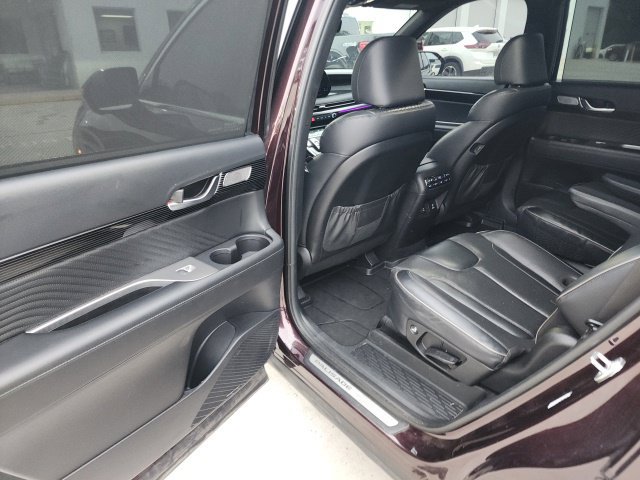 Used 2024 Hyundai Palisade Calligraphy FWD image 30