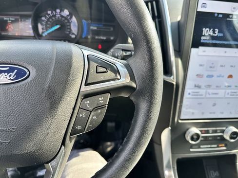 Certified 2022 Ford Edge Titanium AWD/4WD image 29