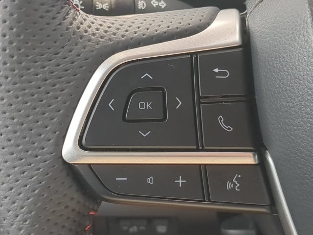 Certified 2026 Toyota Sienna XSE FWD image 24