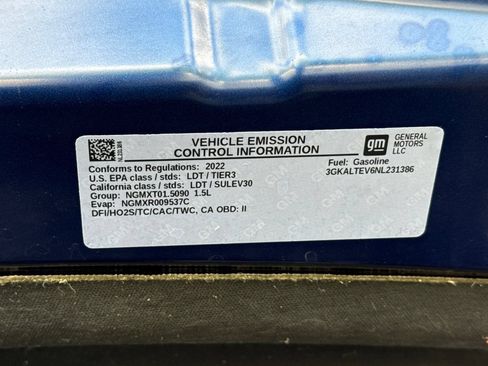 Used 2022 GMC Terrain SLE w/ LPO, Floor Liner Package AWD/4WD image 38