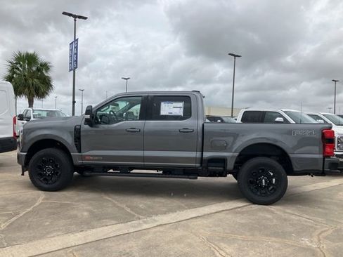 New 2025 Ford F250 Lariat w/ Lariat Ultimate Package image 4