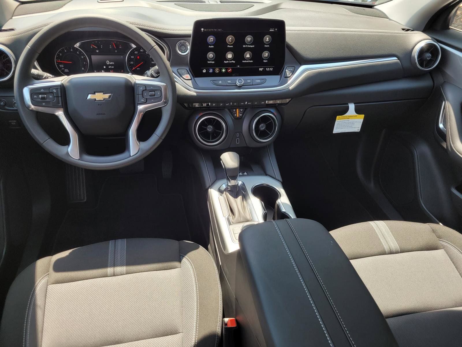 New 2026 Chevrolet Blazer LT w/ Convenience Package FWD image 11