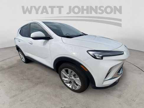 Used 2025 Buick Encore GX Preferred FWD image 12