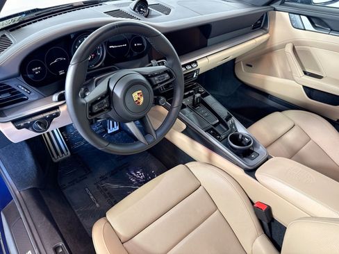 Used 2024 Porsche 911 Carrera 4S w/ Sport Package image 4